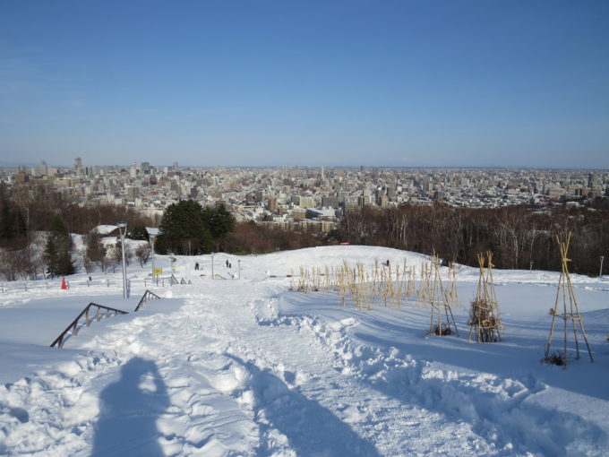 冬の旭山記念公園