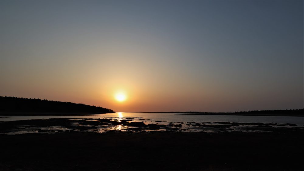 風連湖と夕日の景色｜北海道旅行